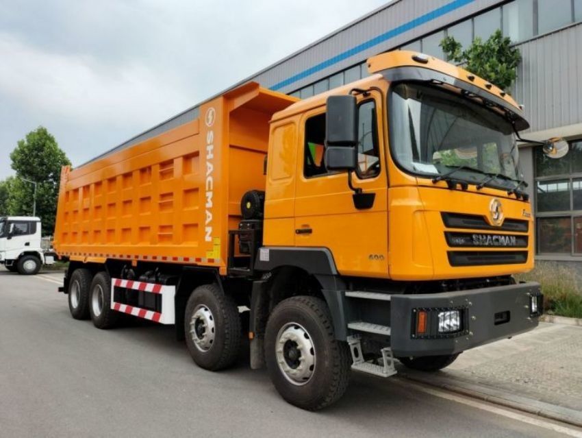 SHACMAN F3000 덤프 트럭 8x4 375hp 유로 V 노란색 티퍼 모델 SX3255DT384