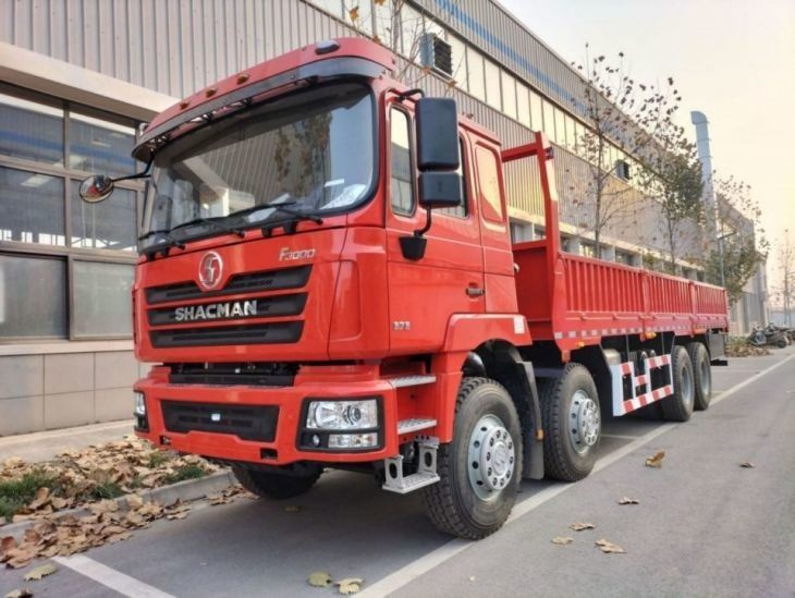 연료 탱크 400L 트럭 트럭 SHACMAN F3000 8x4 트럭 375HP 네온 레드