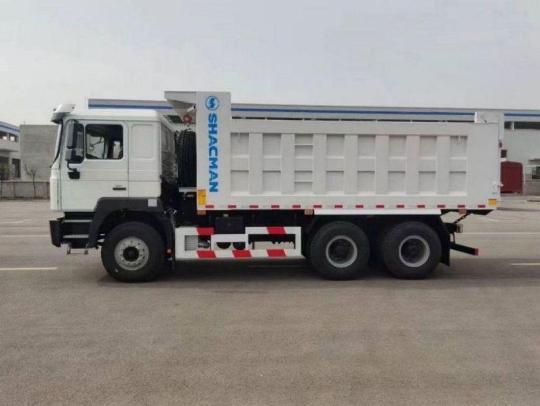 신형 중량 10륜 SHACMAN 덤프 트럭 F3000 6x4 340hp 유로 II 흰색