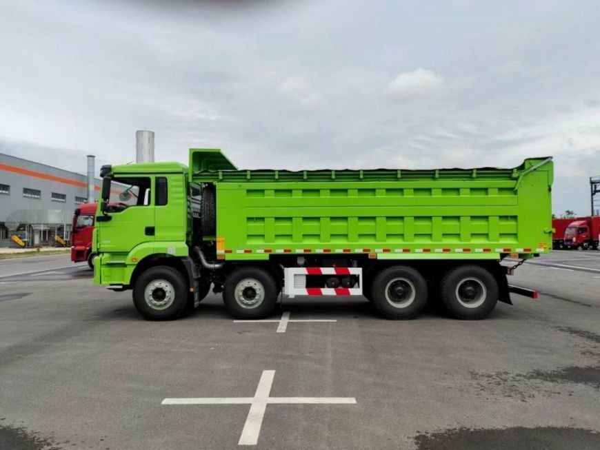 9.5T SHACMAN H3000 덤프 트럭 8x4 430 유로V 녹색 덤퍼 트럭 MAN 축 2 * 16T