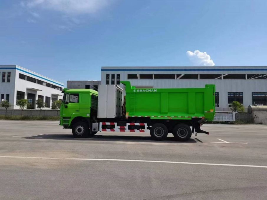 10 바퀴 SHACMAN F3000 CNG 덤프 트럭 6x4 유로 V WEICHAI-430HP 녹색 건설 및 광업에 완벽