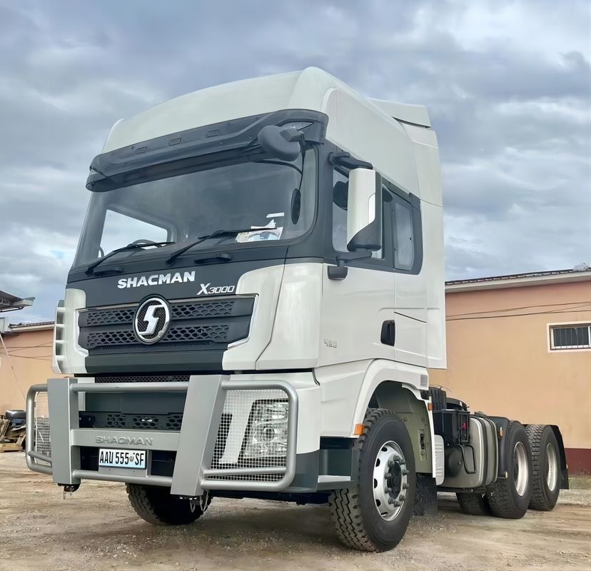 400L SHACMAN X3000 트럭 트랙터 헤드 430HP 유로II 흰색 6x4 트랙터 헤드