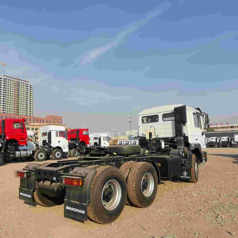 빨간색 SHACMAN F3000 375HP 유로 V 6 휠 트랙터 헤드 4x2 WEICHAI 엔진
