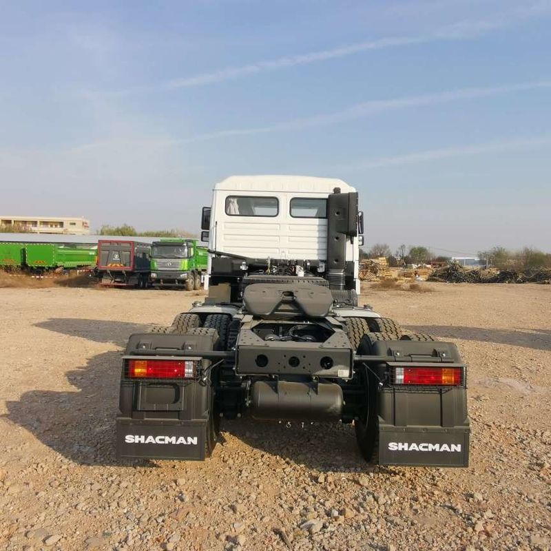 빨간색 SHACMAN F3000 375HP 유로 V 6 휠 트랙터 헤드 4x2 WEICHAI 엔진