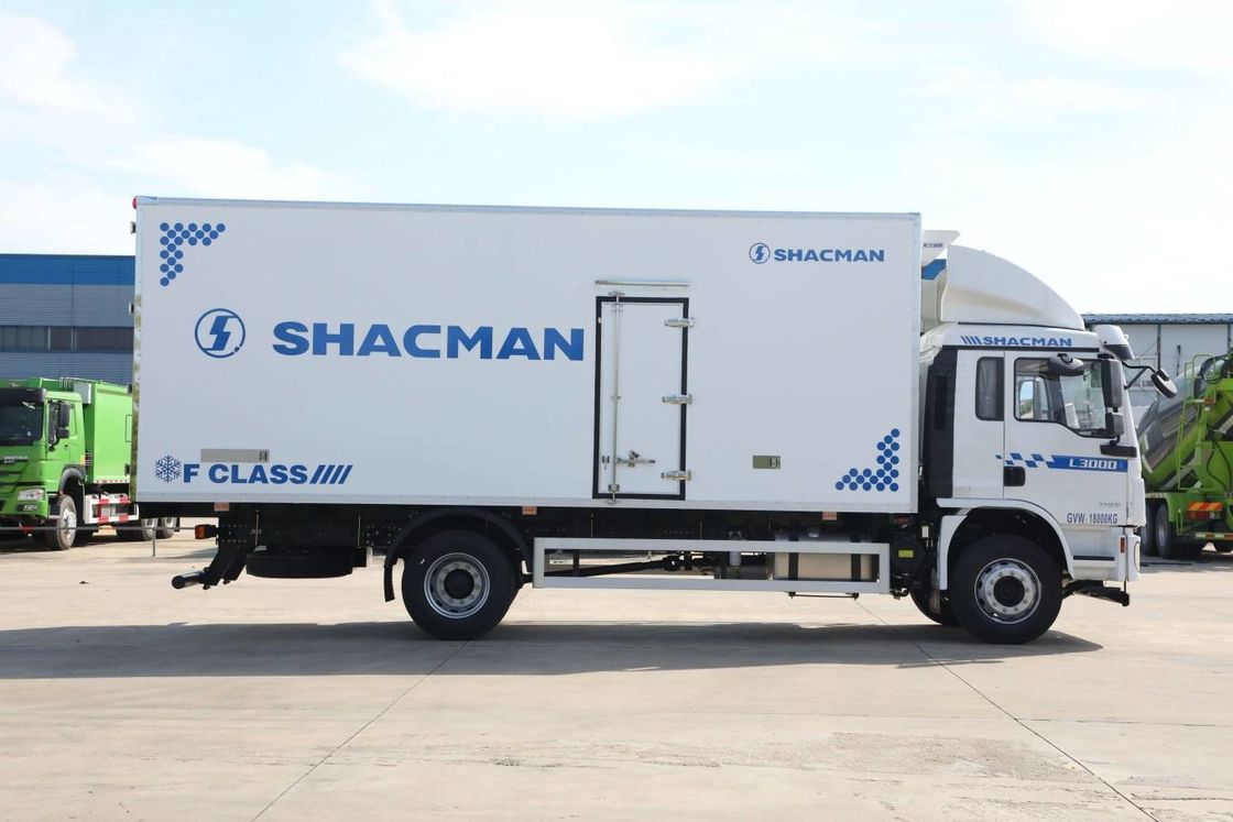 SHACMAN L3000 밴 화물 트럭 4x2 340hp 트럭 290hp 유로 II 흰색 6 바퀴 화물 트럭
