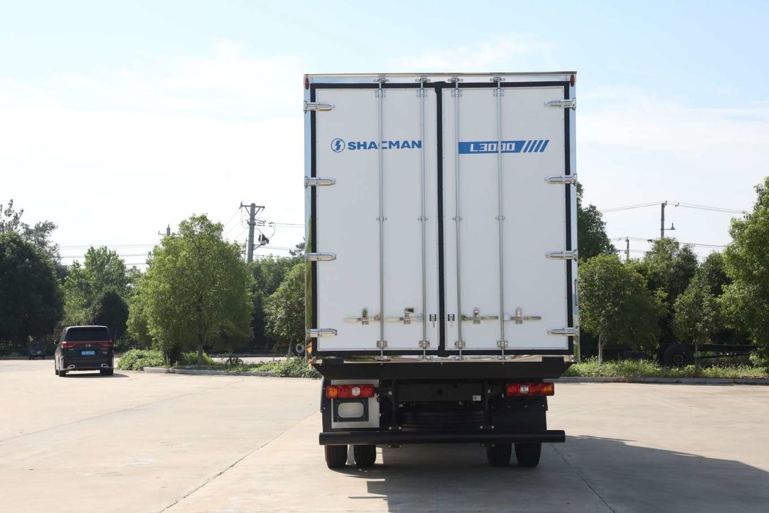 SHACMAN L3000 밴 화물 트럭 4x2 340hp 트럭 290hp 유로 II 흰색 6 바퀴 화물 트럭