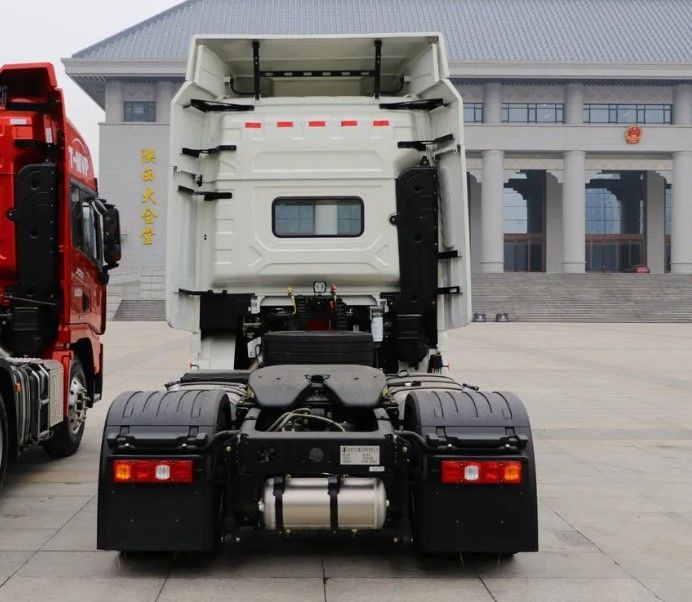 SHACMAN X3000 4x2 트랙터 420HP 이중 잠자리 좌측 운전자 알제리