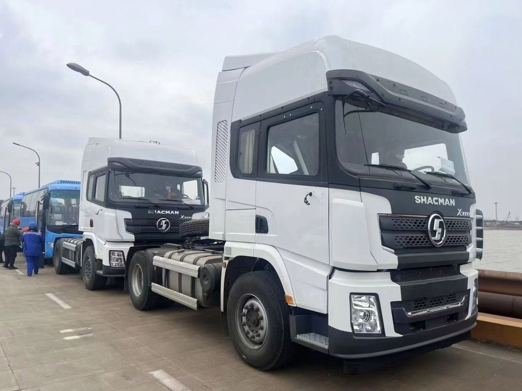 수동 변속기 10 휠 트랙터 트럭 SHACMAN 430hp X3000 4x2 이중 잠자리 캐비 트랙터 헤드
