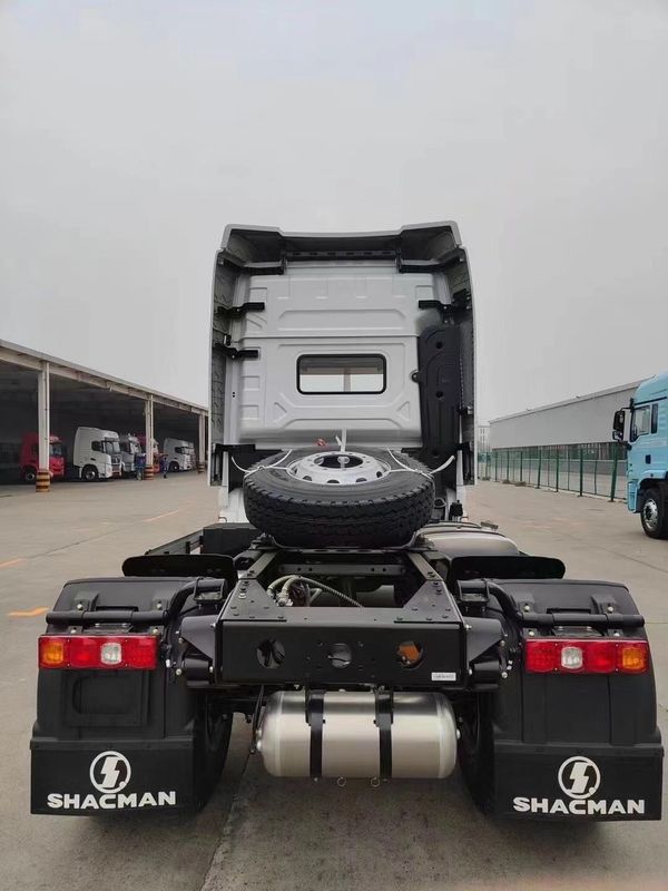 수동 변속기 10 휠 트랙터 트럭 SHACMAN 430hp X3000 4x2 이중 잠자리 캐비 트랙터 헤드