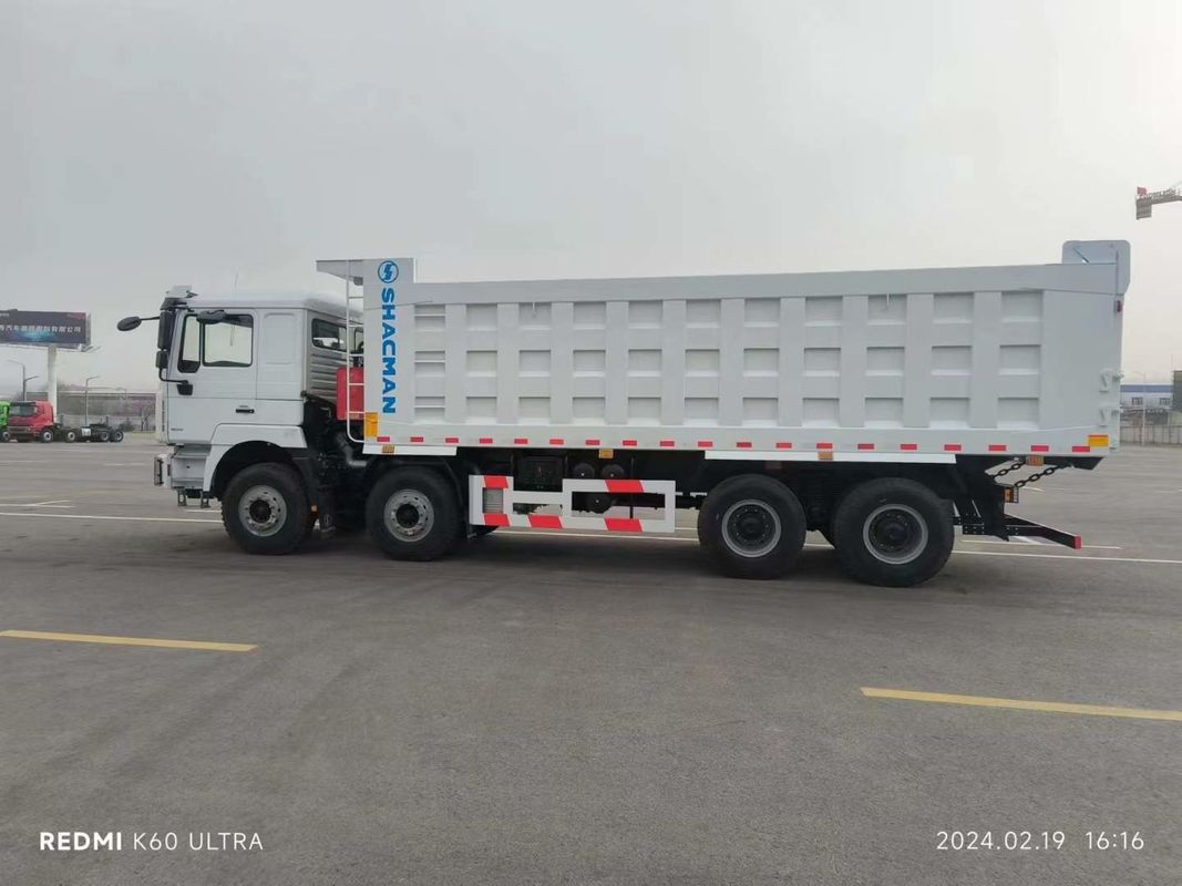 450HP 공장 직판 Shacman X3000 8*4 팅퍼 트럭 새 12 휠어 덤프 트럭